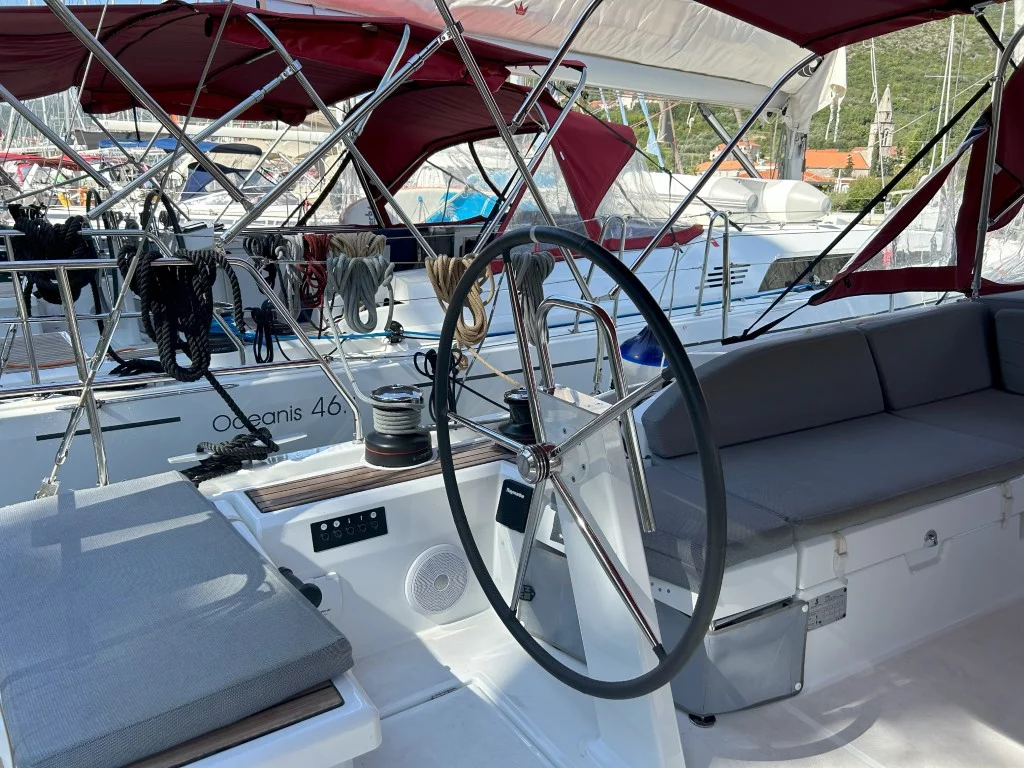 Oceanis 46.1 (Bumblebee)  - 4