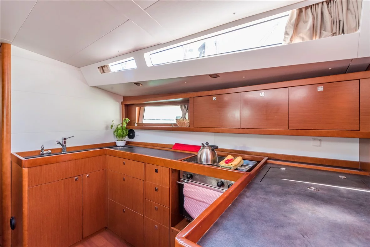 Oceanis 48 - 5 cab. (Ultra Dubrovnik)  - 14