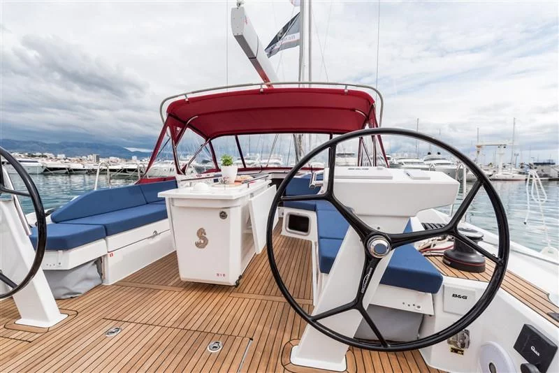 Oceanis 51.1 - 5 + 1 cab. (Patron)  - 3