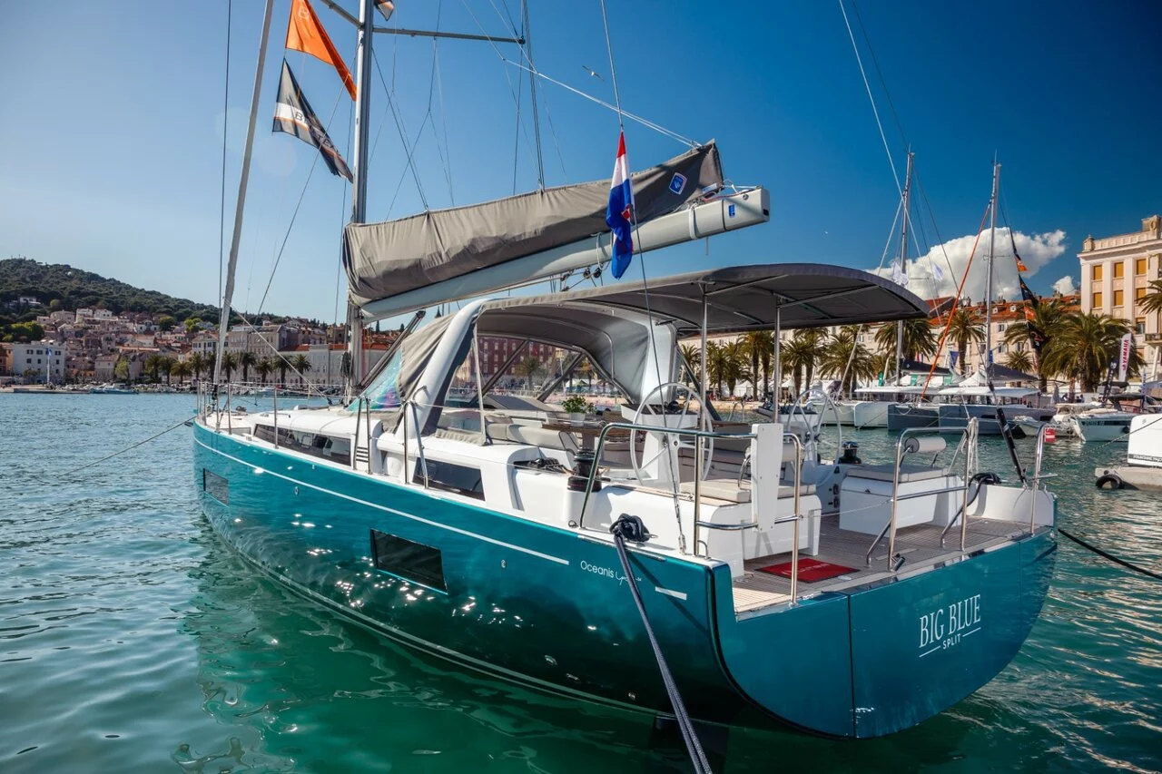 Oceanis 54 - 3 + 1 cab. (Big Blue)  - 2