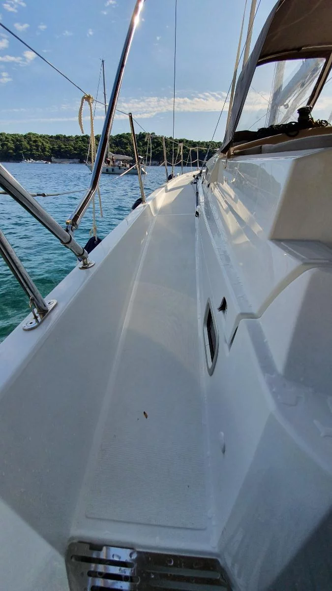 Sun Odyssey 440 (Xoxo)  - 3