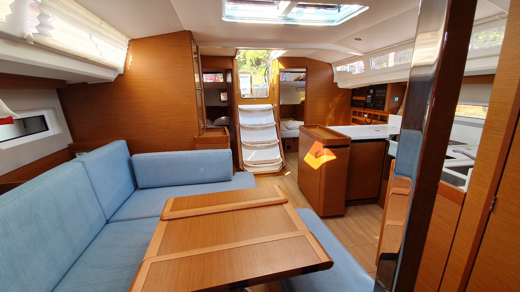 Photo #7 - Sun Odyssey 440 (Xoxo) en Pomer - 43636