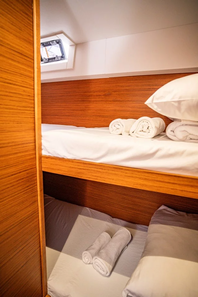 Dufour 48 Catamaran - 5 + 1 cab. (Freya)  - 30