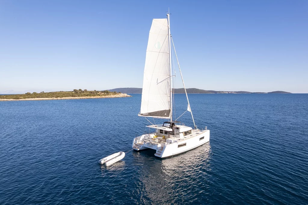 Lagoon 40 - 4 + 2 cab (Mignonne)  - 6