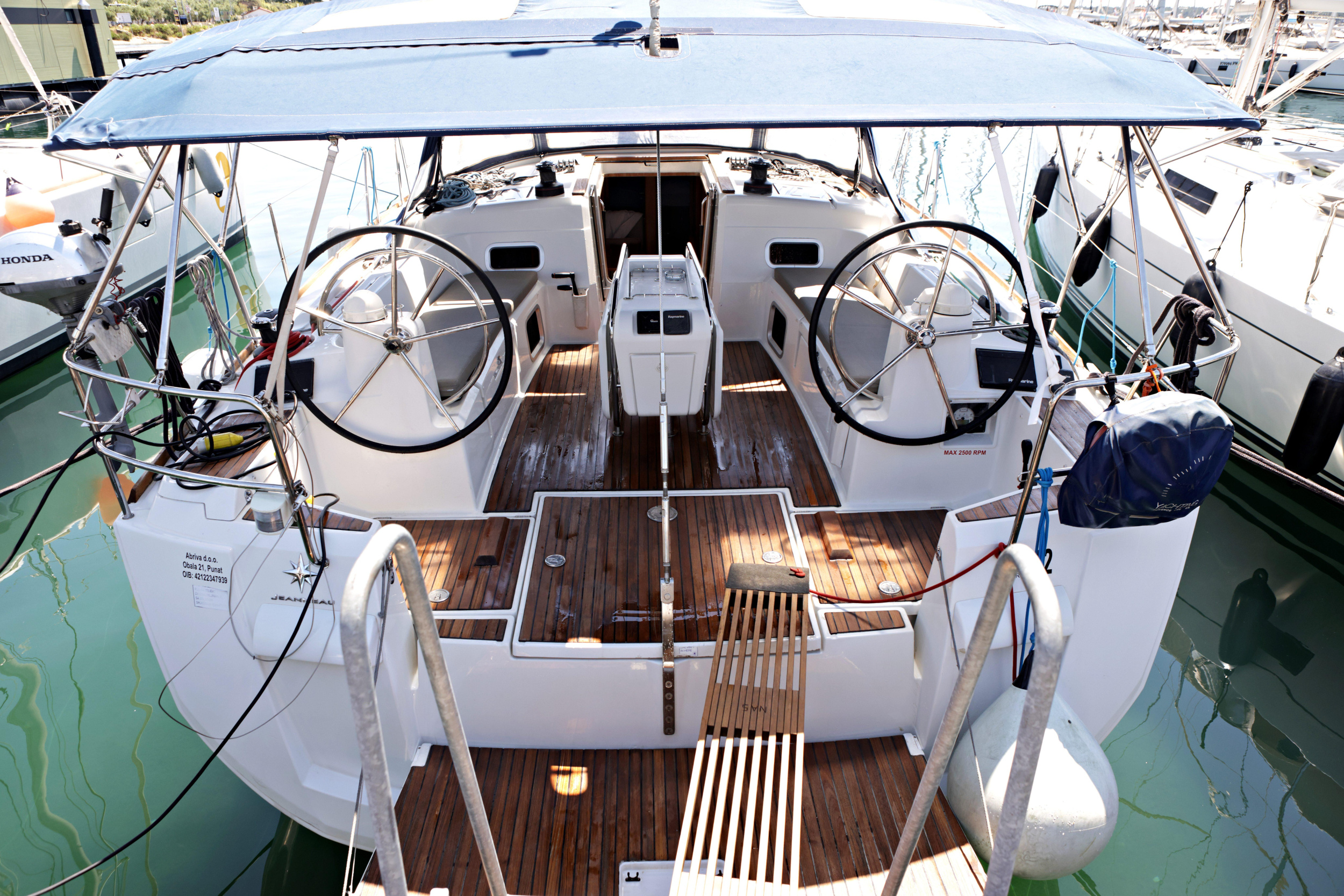 Photo #3 - Sun Odyssey 519 - 5 cab. (Elise af Sweden) en Krk - 43645