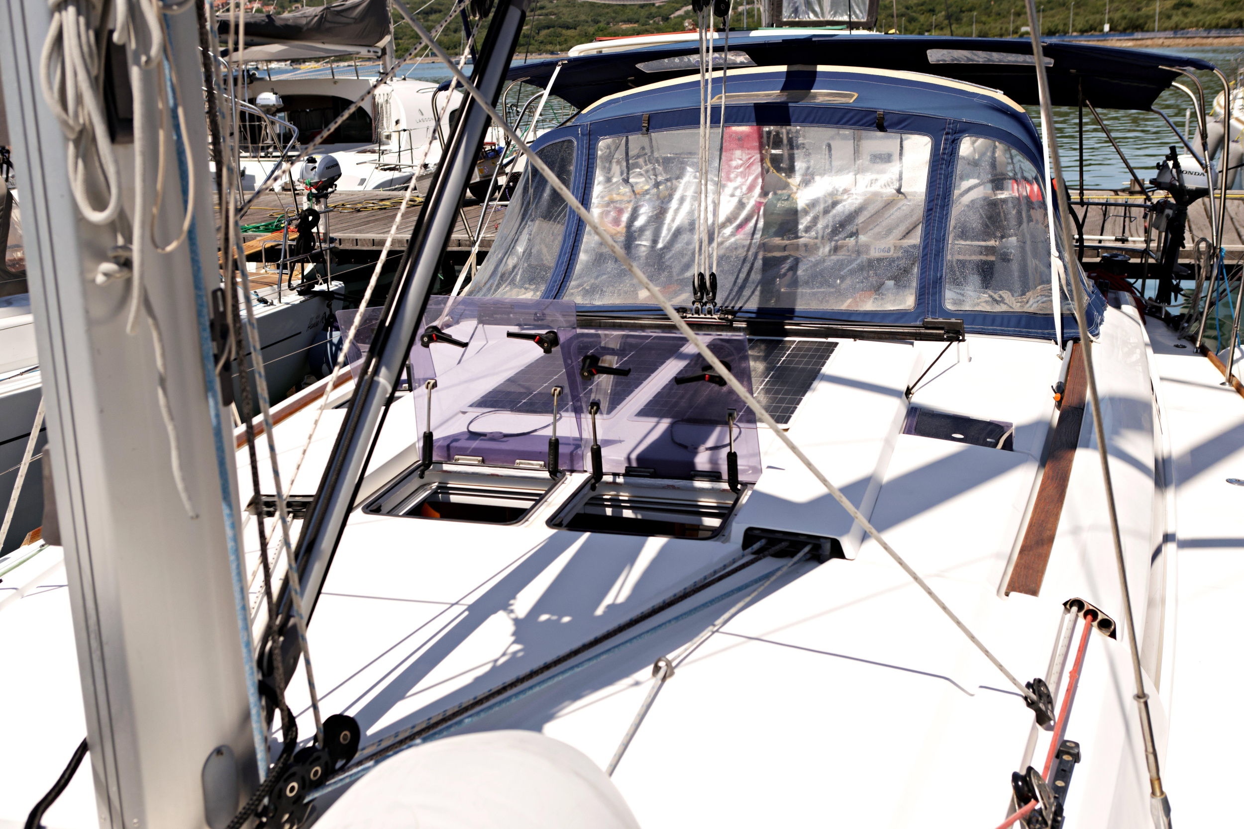 Photo #8 - Sun Odyssey 519 - 5 cab. (Elise af Sweden) en Krk - 43645