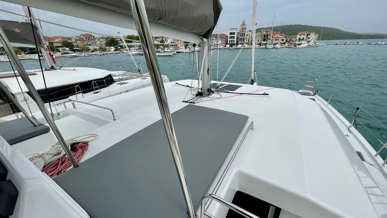 Dufour 48 Catamaran - 5 + 1 cab. (LoveMarine)  - 13