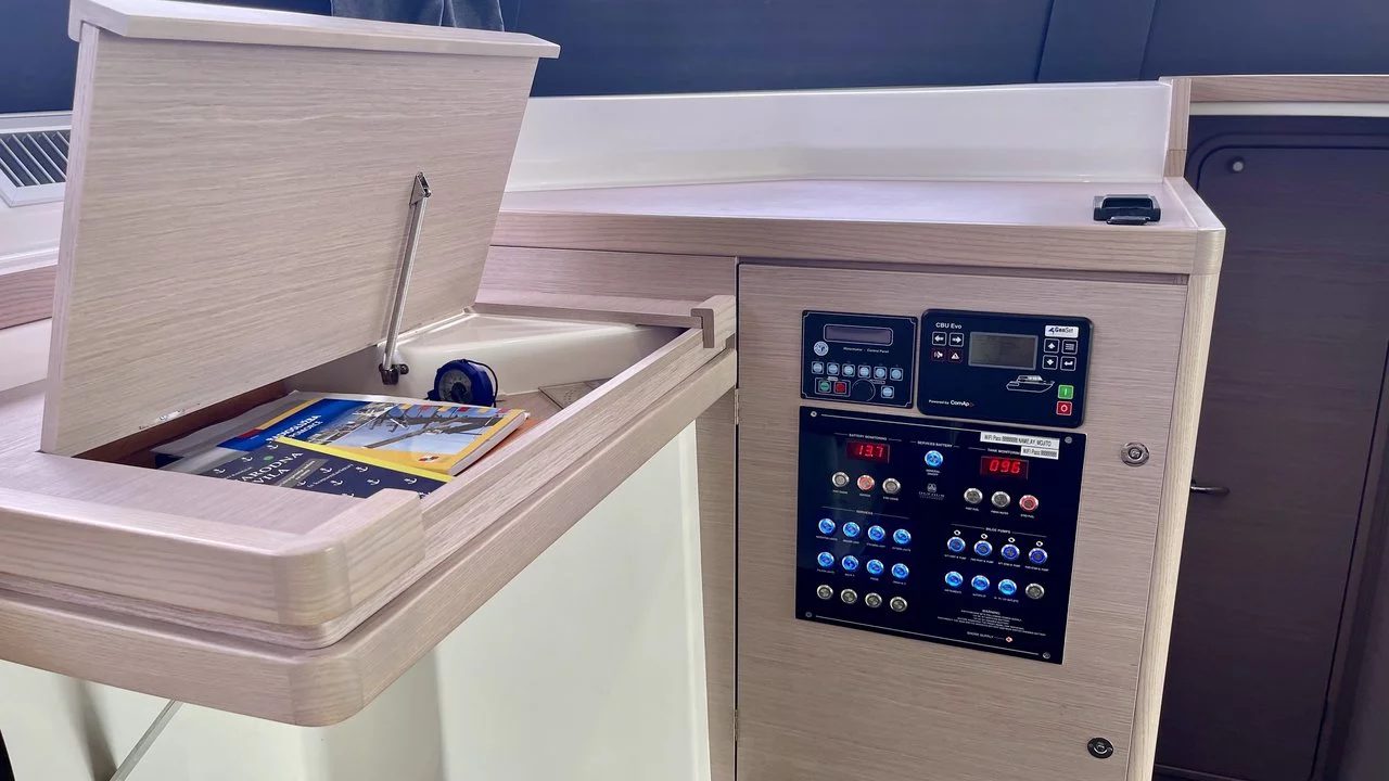 Dufour 48 Catamaran - 5 + 1 cab. (LoveMarine)  - 29