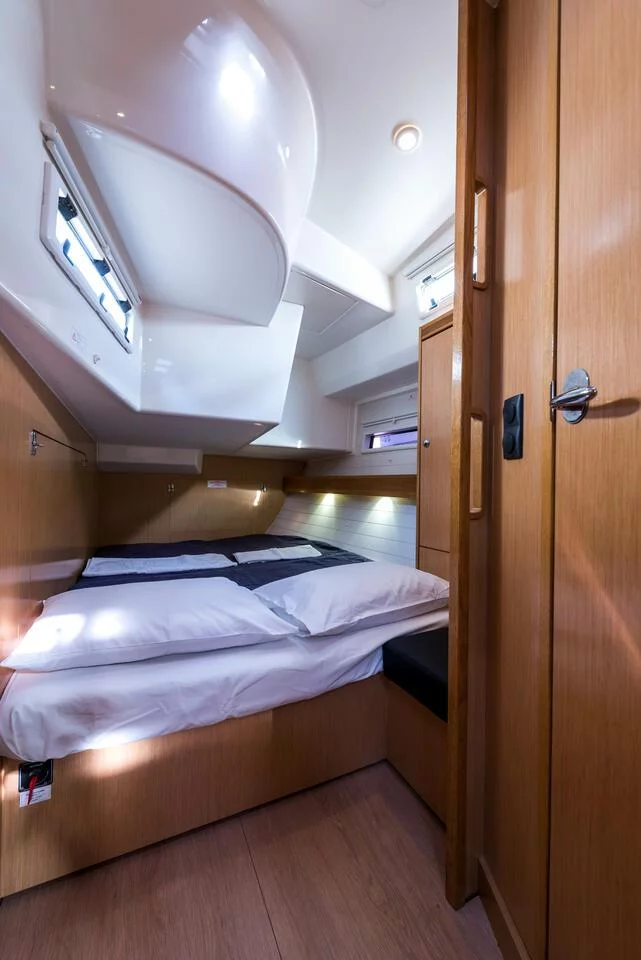 Bavaria 50 Cruiser (Altair)  - 12