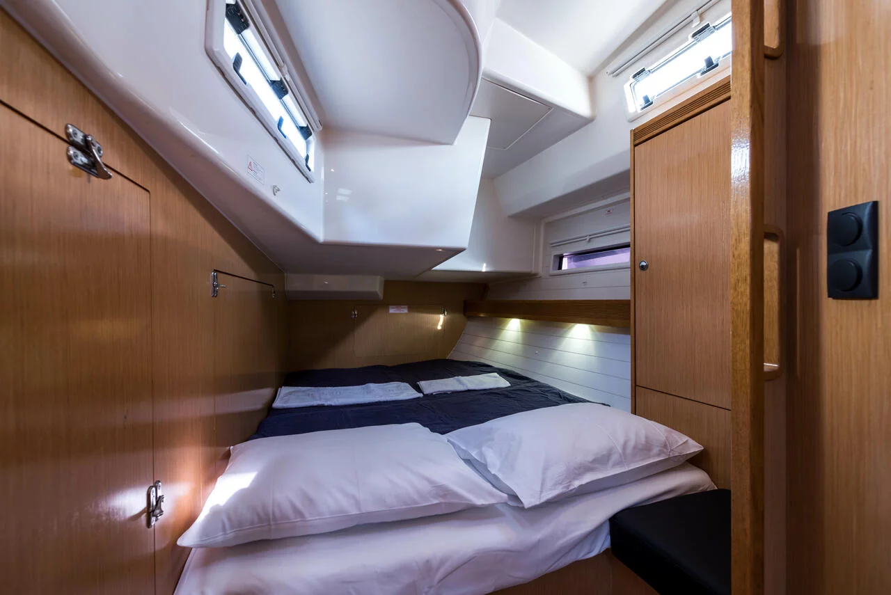 Bavaria 50 Cruiser (Altair)  - 17