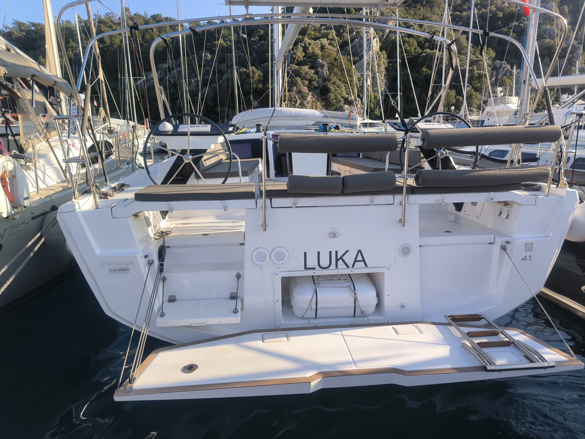 Photo #4 - Dufour 41 - 3 cab. (Luka) en Marmaris - 43666