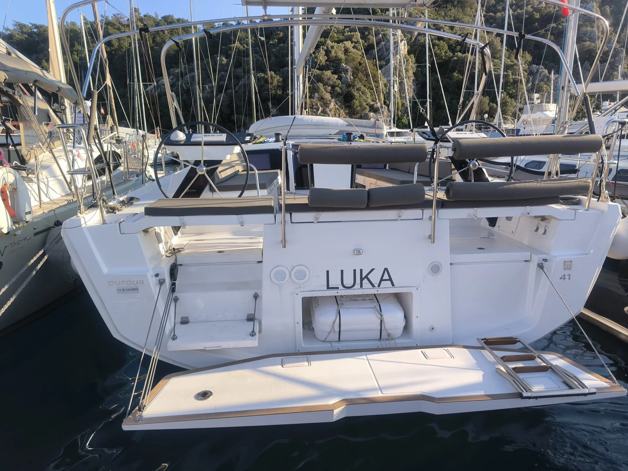Dufour 41 - 3 cab. (Luka)  - 3