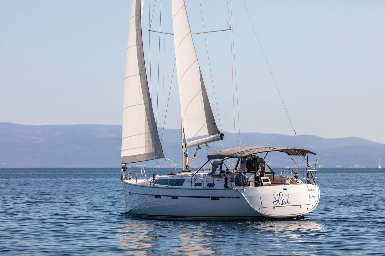 Photo #9 - Bavaria Cruiser 51 (Lui) in Split - 43672
