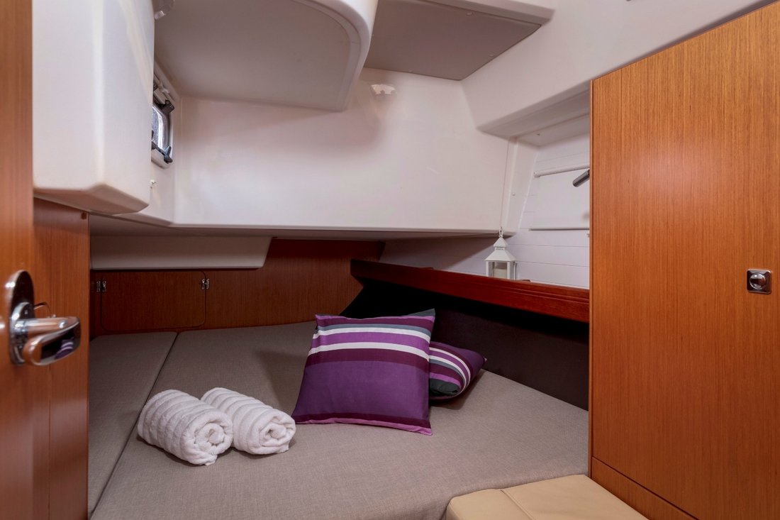 Photo #15 - Bavaria Cruiser 41 - 3 cab. (Nina) en Split - 43673