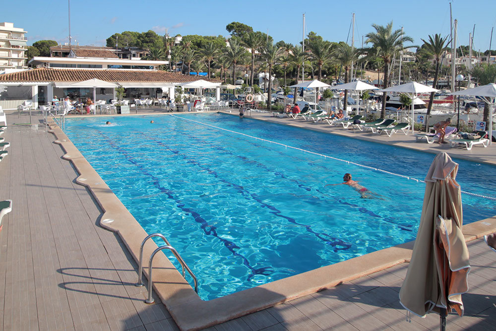 Photo #5 - Bavaria Cruiser 37 - 3 cab. (Alena) in El Arenal - 43674