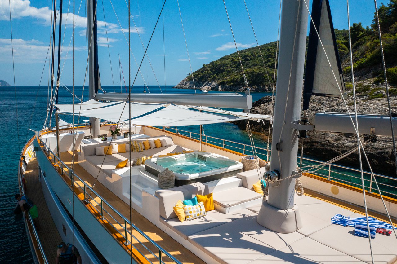 Photo #5 - M/S Dalmatino (Dalmatino) in Split - 60809