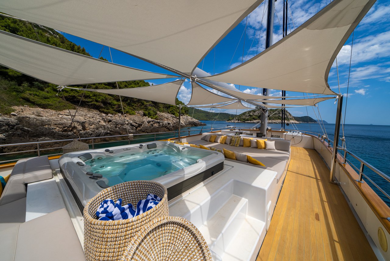 Photo #7 - M/S Dalmatino (Dalmatino) in Split - 60809