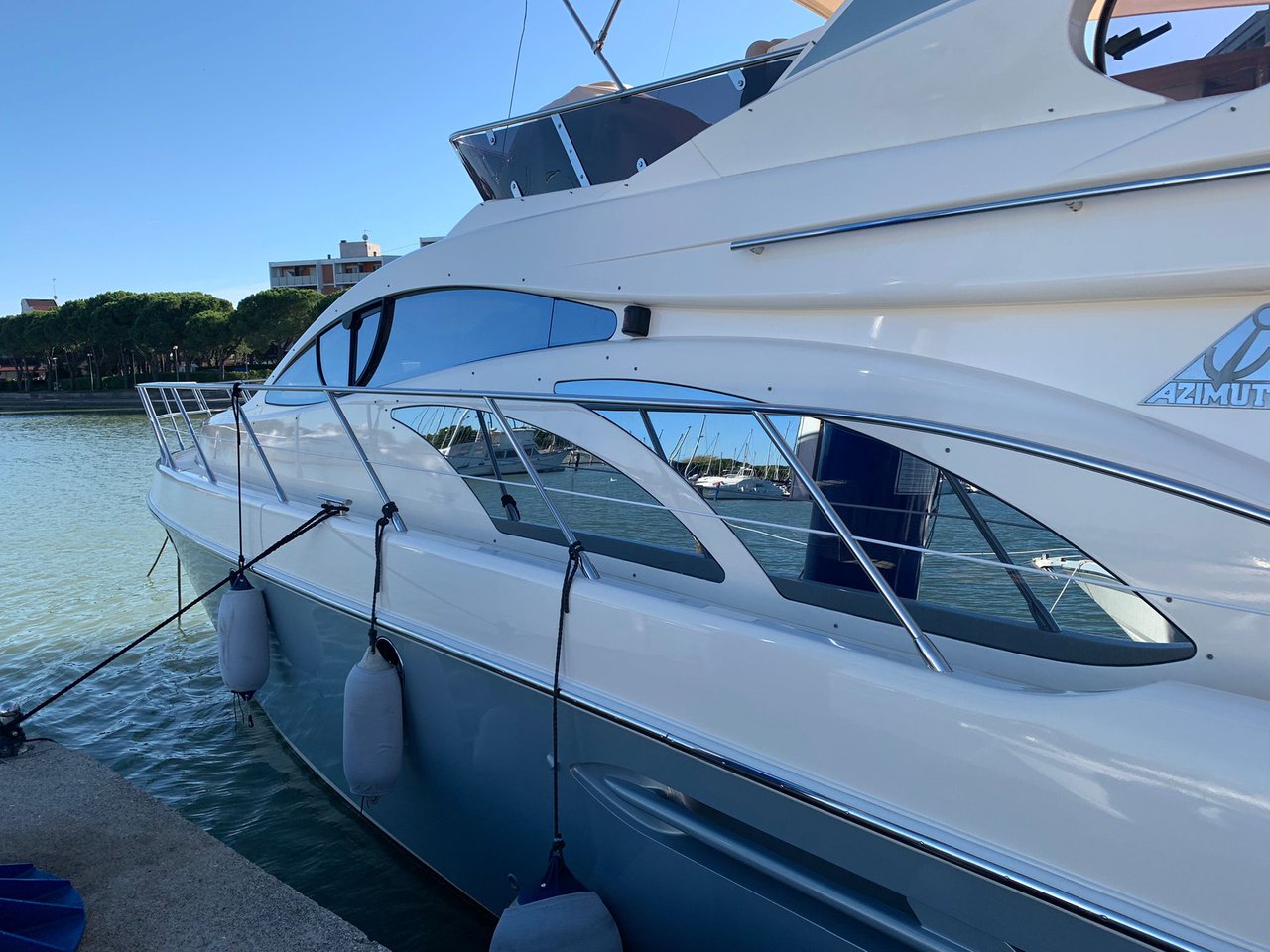 Photo #6 - Azimut 50 Flybridge (Lena) in Lignano - 43691