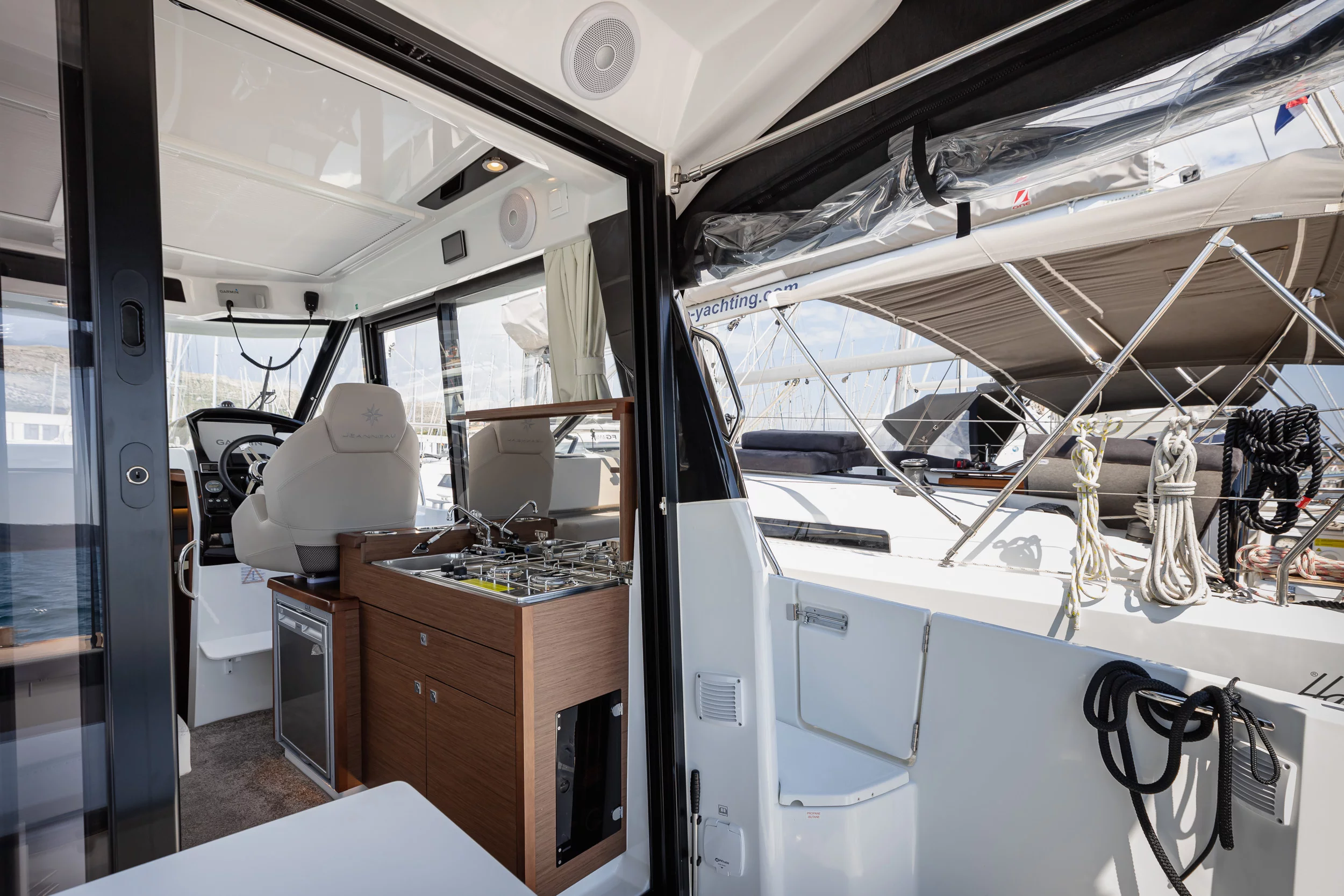Merry Fisher 895 Offshore (Shearwater)  - 6