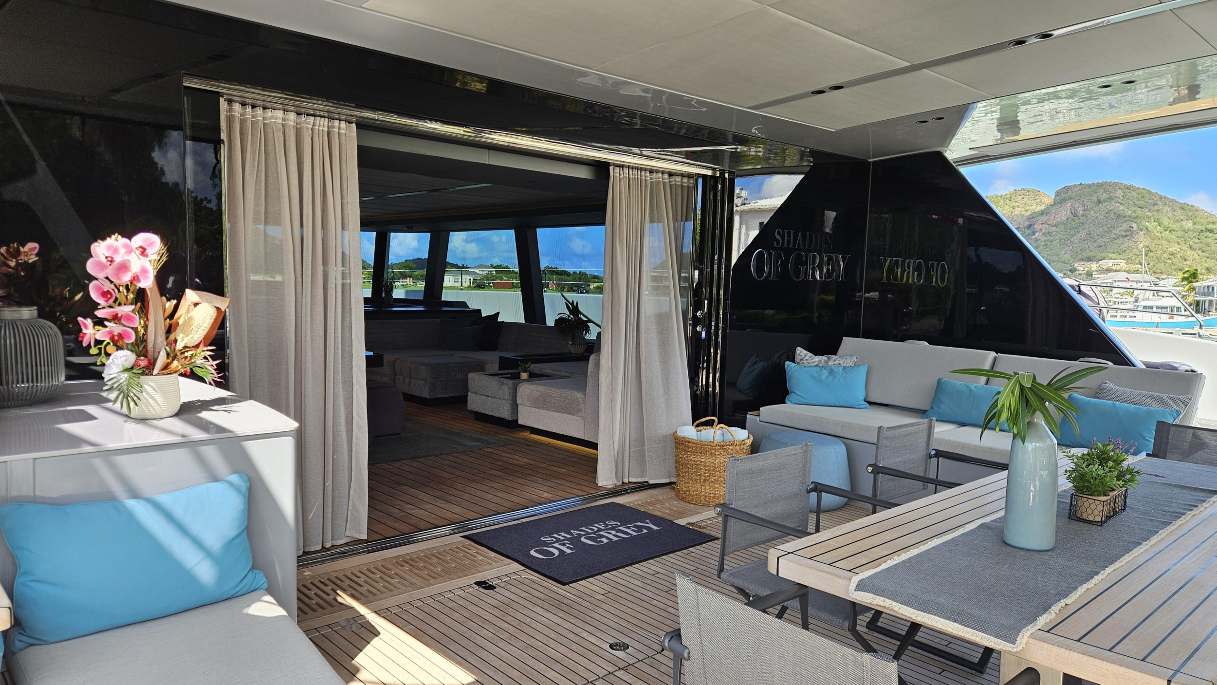 Photo #12 - Sunreef 80 - 6 + 1 cab. (Shades of Grey) in Palma - 43714