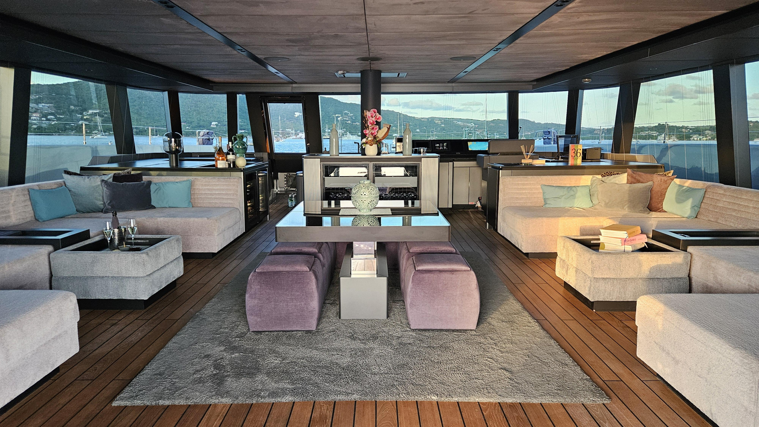 Photo #14 - Sunreef 80 - 6 + 1 cab. (Shades of Grey) in Palma - 43714