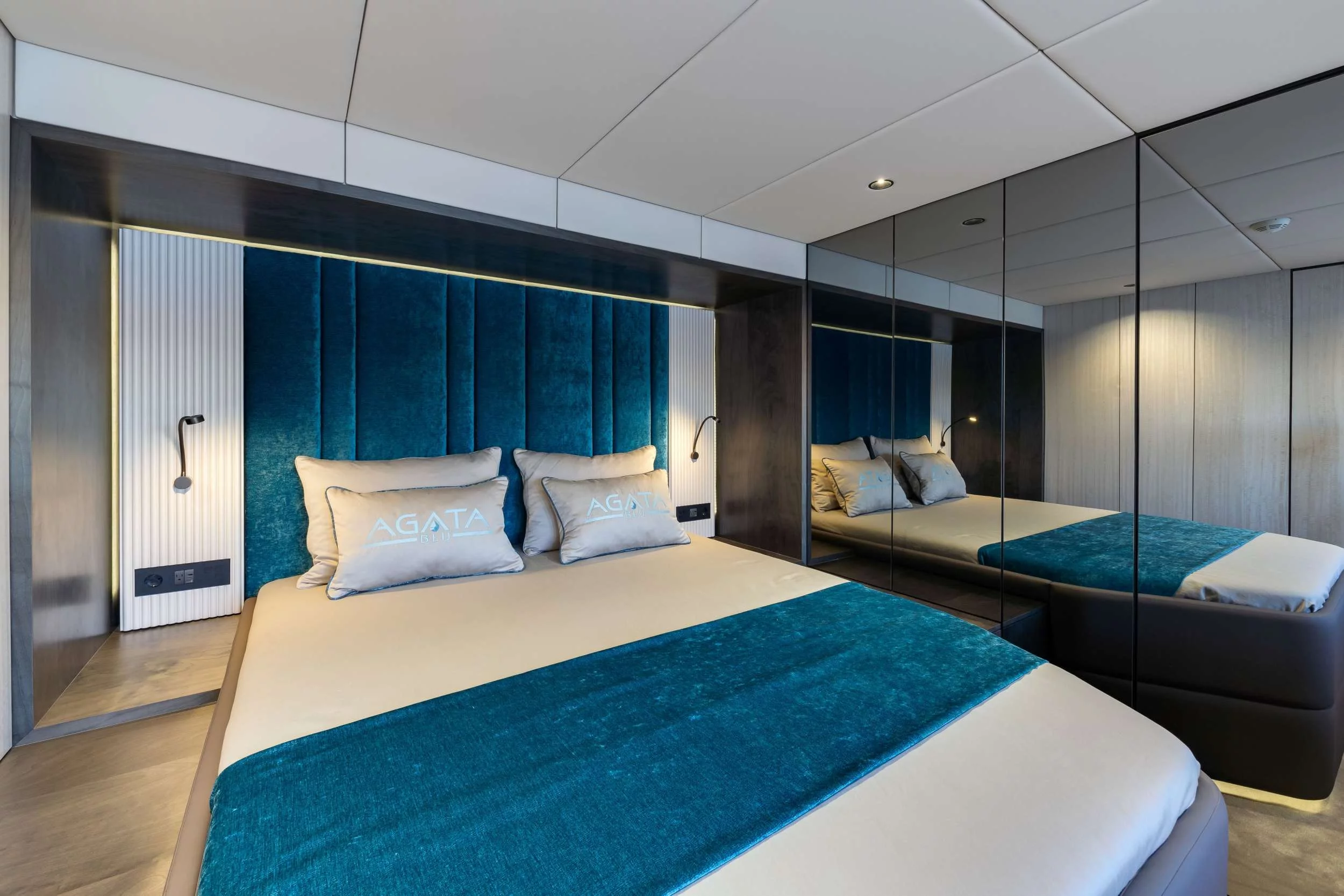 Sunreef 70 (Agata Blu)  - 14