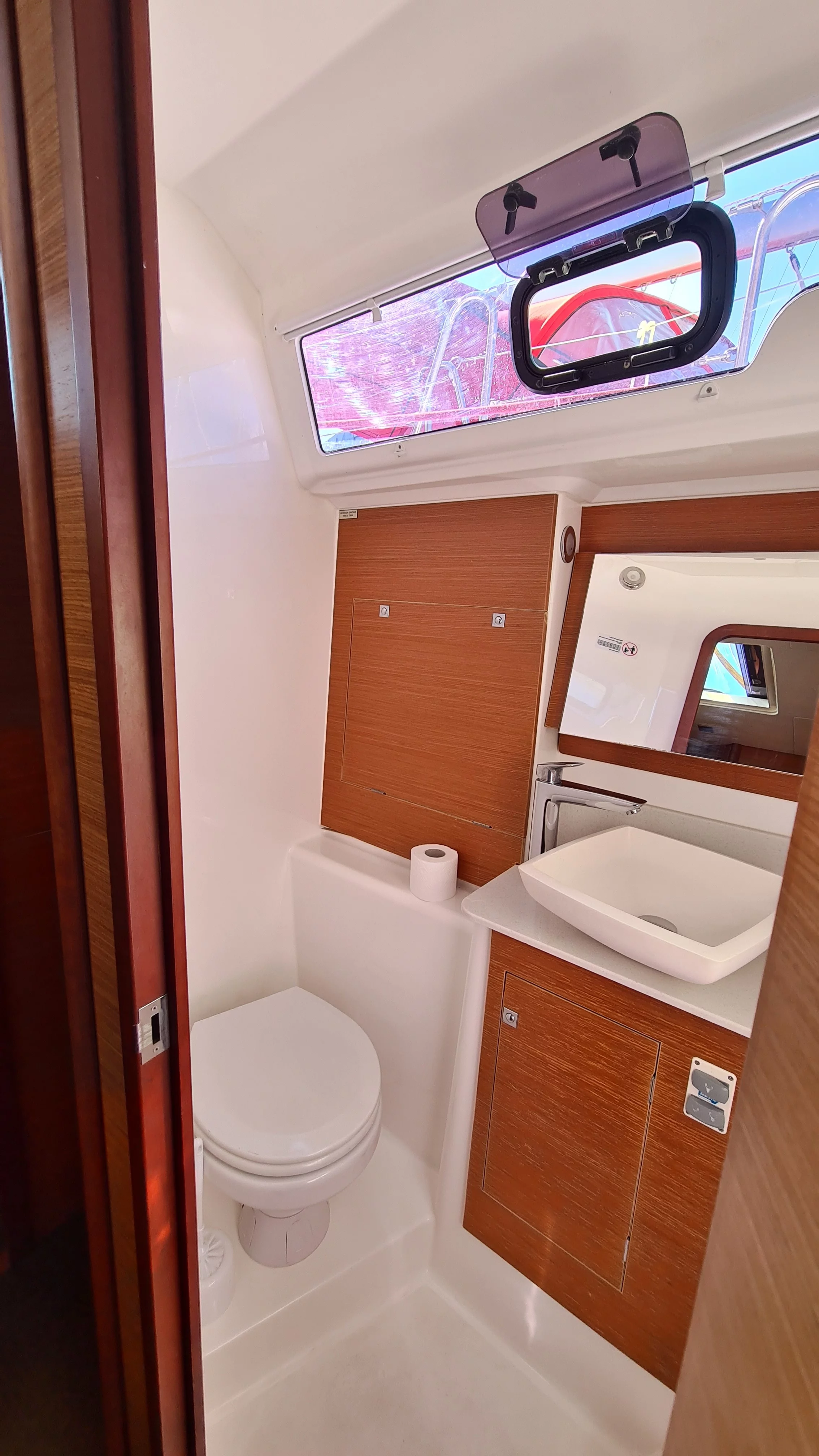 Dufour 460 GL - 3 cab. (BEYOND I)  - 18