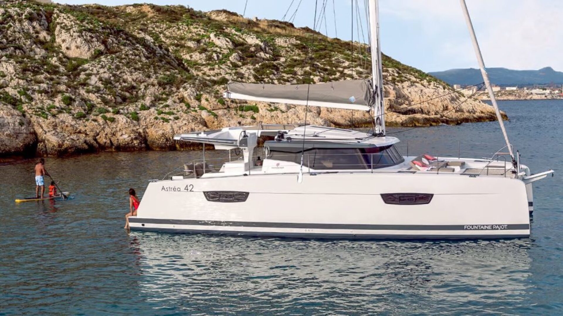 Photo #3 - Fountaine Pajot Astrea 42 - 4 + 2 cab. (Satellite) in Kotor - 43720