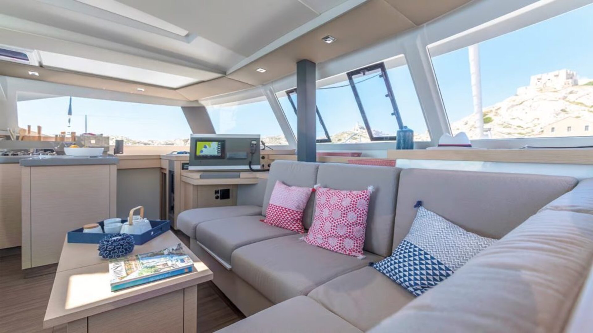 Photo #24 - Fountaine Pajot Astrea 42 - 4 + 2 cab. (Satellite) in Kotor - 43720
