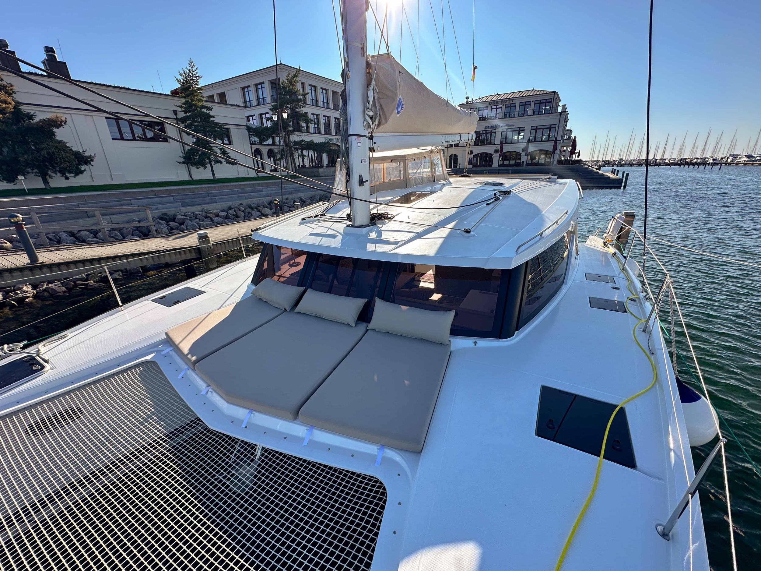 Photo #6 - Fountaine Pajot Isla 40 - 4 cab. (One of Us) en Rostock - 43728