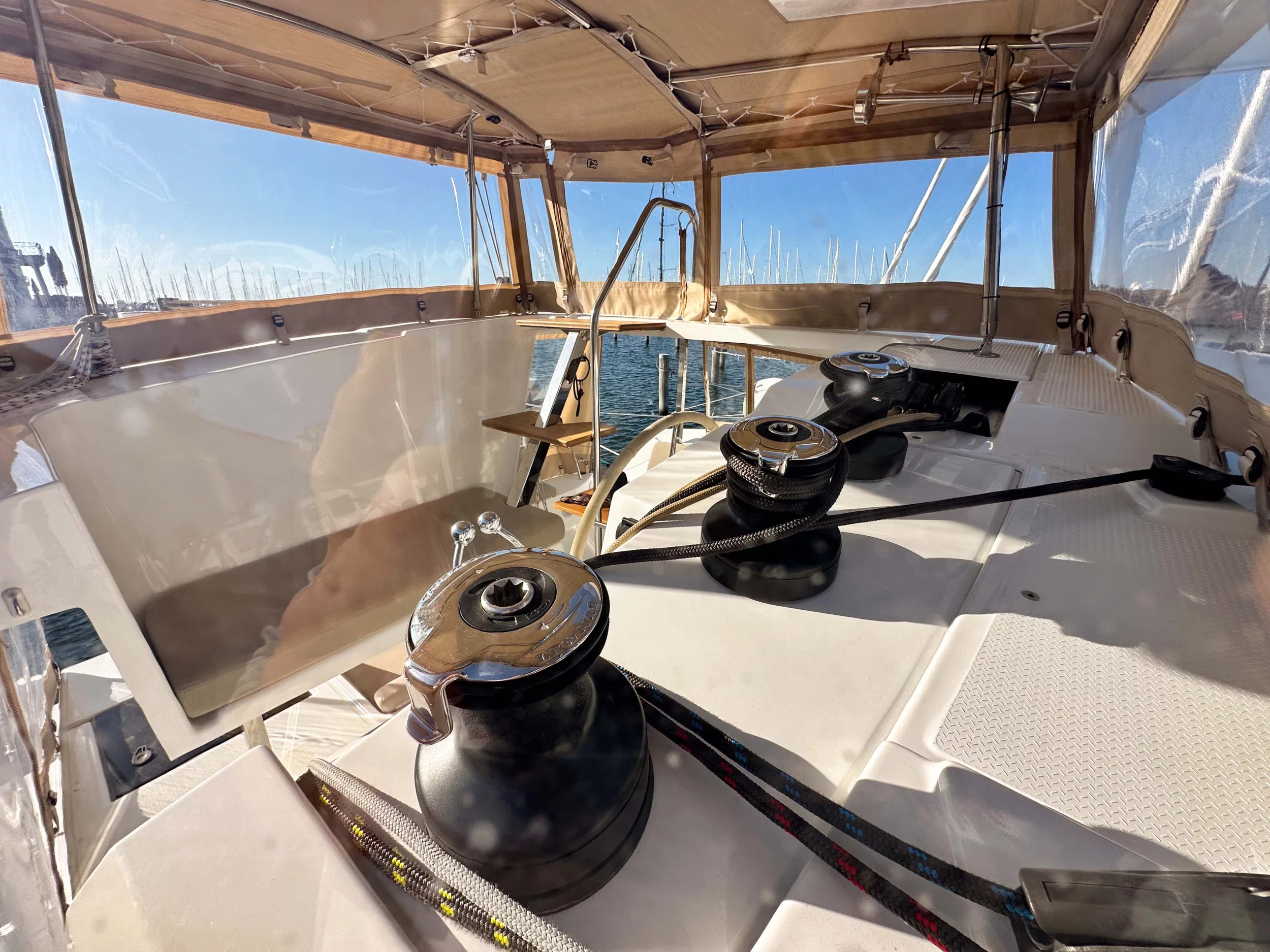Fountaine Pajot Isla 40 - 4 cab. (One of Us)  - 4