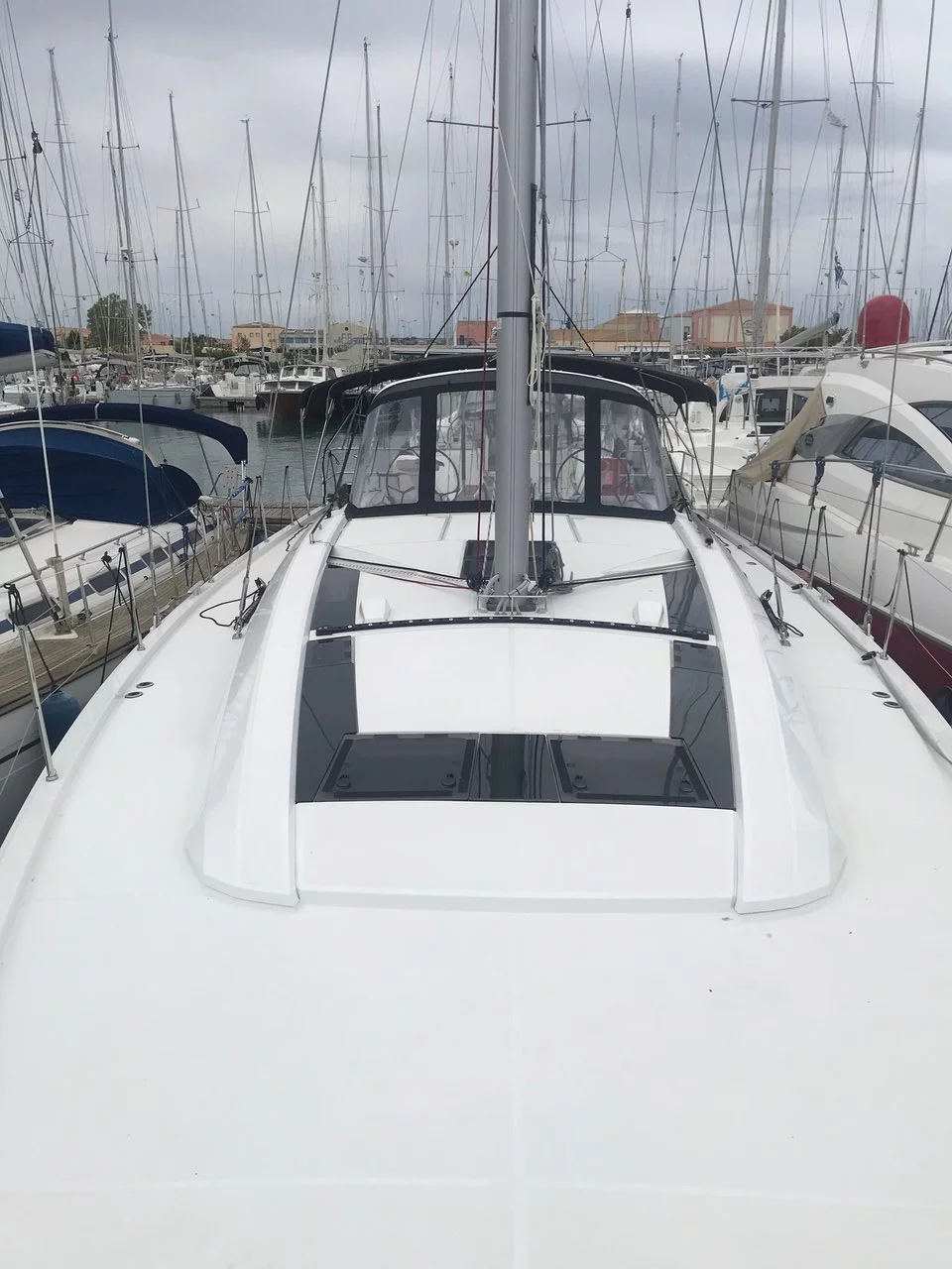 Oceanis 51.1 - 5 + 1 cab. (Elise)  - 9