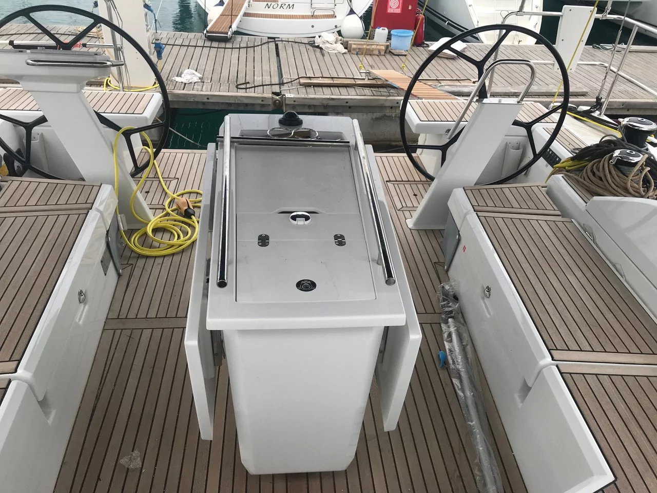 Oceanis 51.1 - 5 + 1 cab. (Elise)  - 10