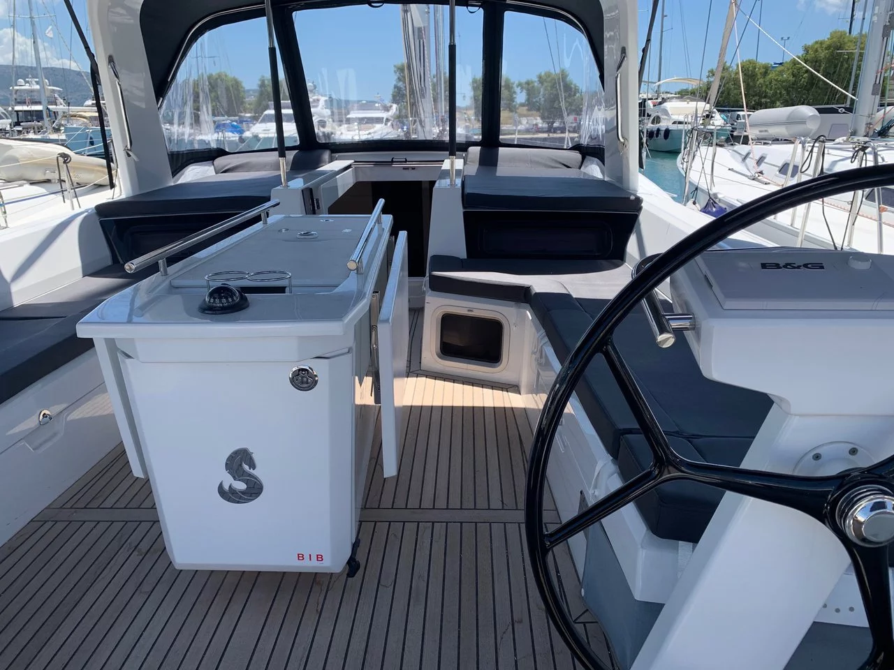 Oceanis 51.1 - 5 + 1 cab. (Elise)  - 11