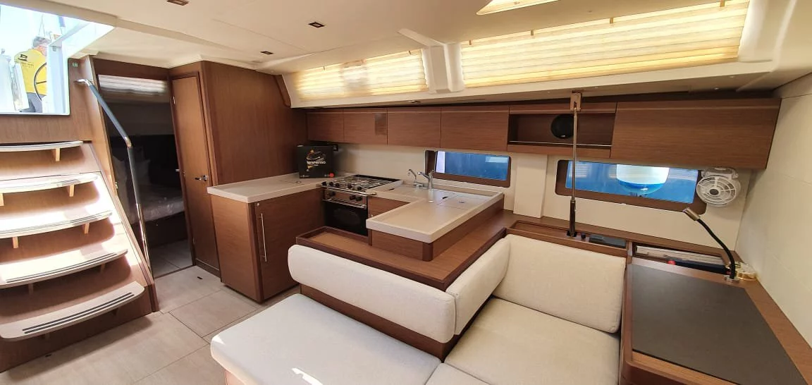 Oceanis 51.1 - 5 + 1 cab. (Elise)  - 14