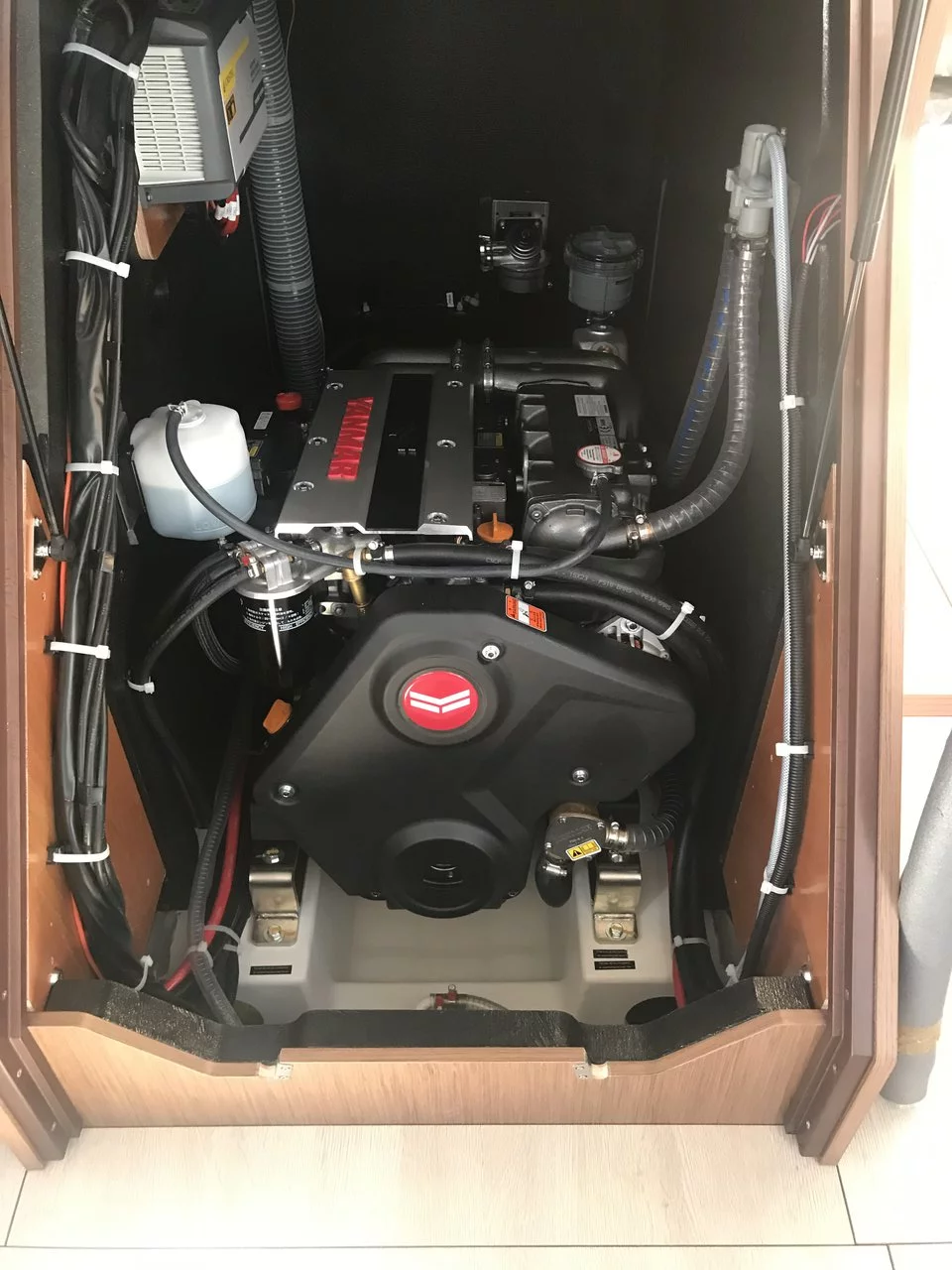 Oceanis 51.1 - 5 + 1 cab. (Elise)  - 39