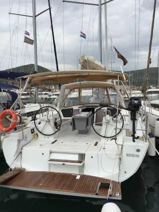 Oceanis 41.1 (REGOR_DB)  - 14