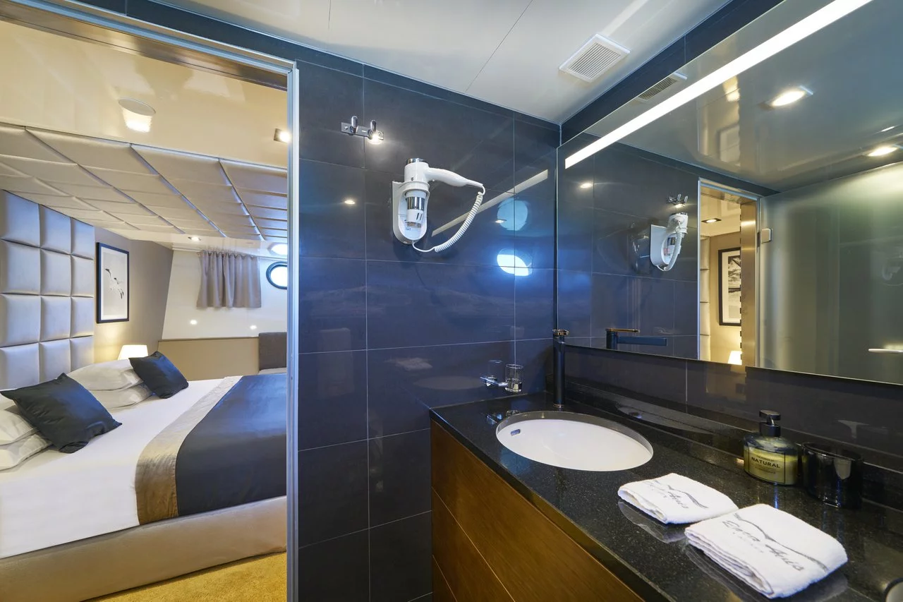 M/S Rara Avis (Rara Avis)  - 26
