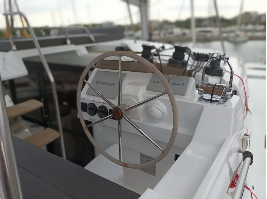 Fountaine Pajot Tanna 47 - 5 + 1 cab. (Eros)  - 19