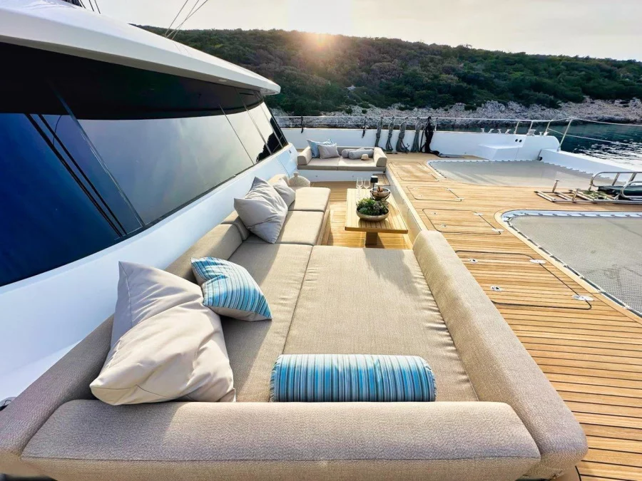 Sunreef 80 (Honeybird)  - 3
