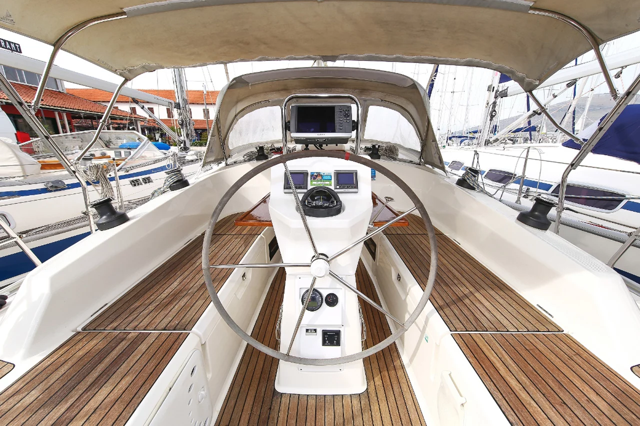 Bavaria Cruiser 36 (Wilma)  - 8