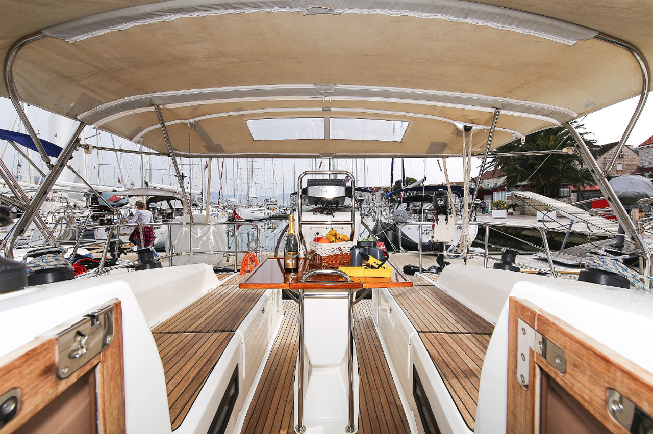 Photo #11 - Bavaria Cruiser 36 (Wilma) in Pula - 43783