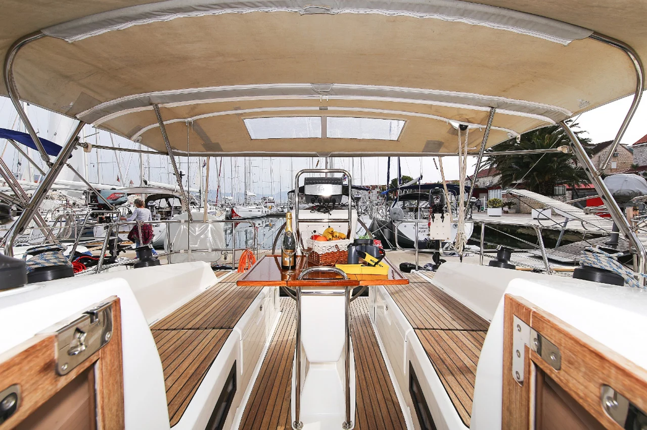 Bavaria Cruiser 36 (Wilma)  - 10