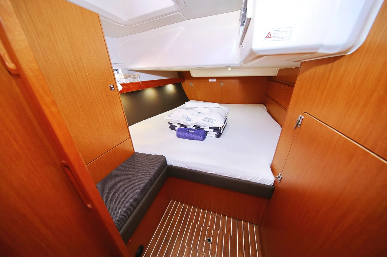 Bavaria Cruiser 36 (Wilma)  - 18