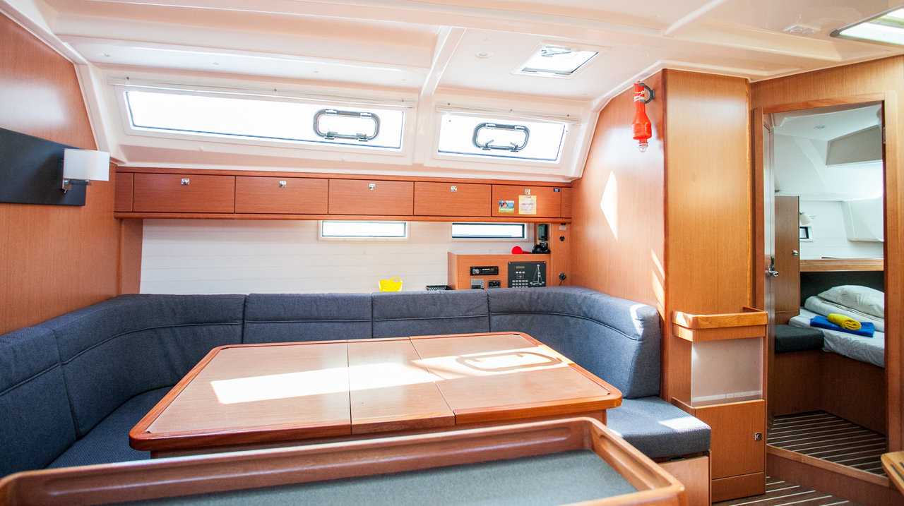 Photo #7 - Bavaria Cruiser 46 - 4 cab. (Easy Point) en Trogir - 43807