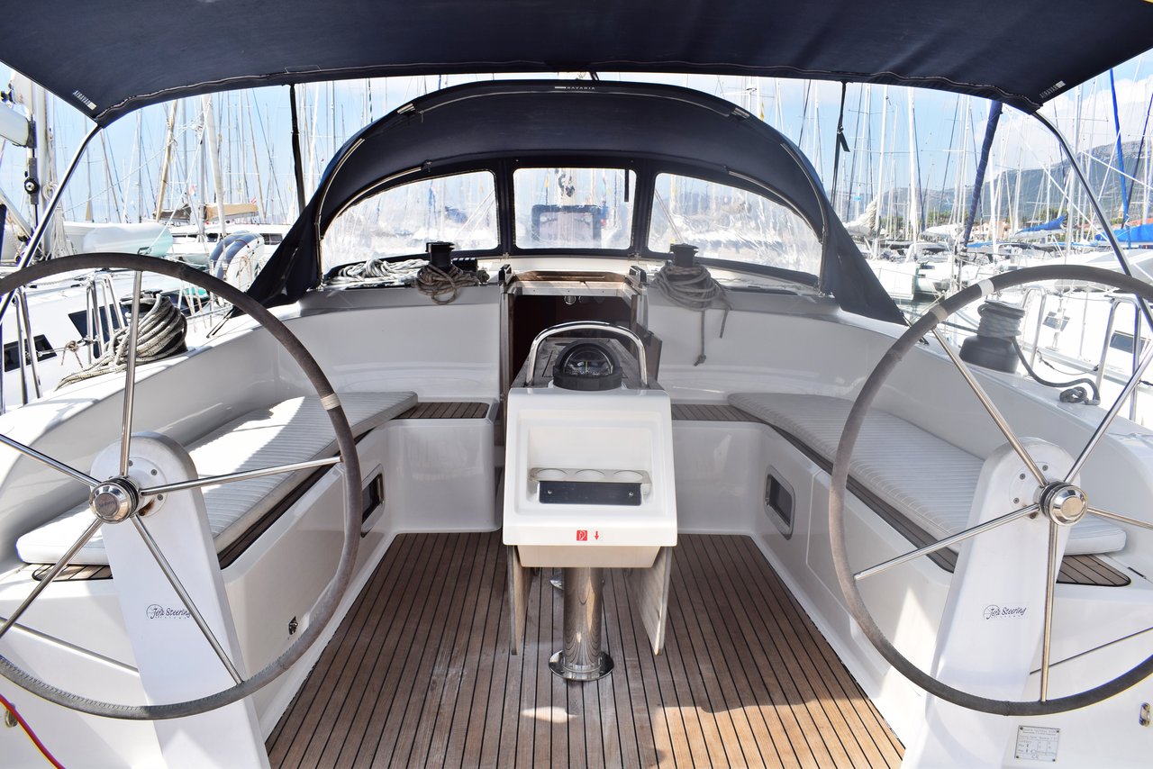 Photo #14 - Bavaria Cruiser 51 (Podkamenica) en Kastela - 43821