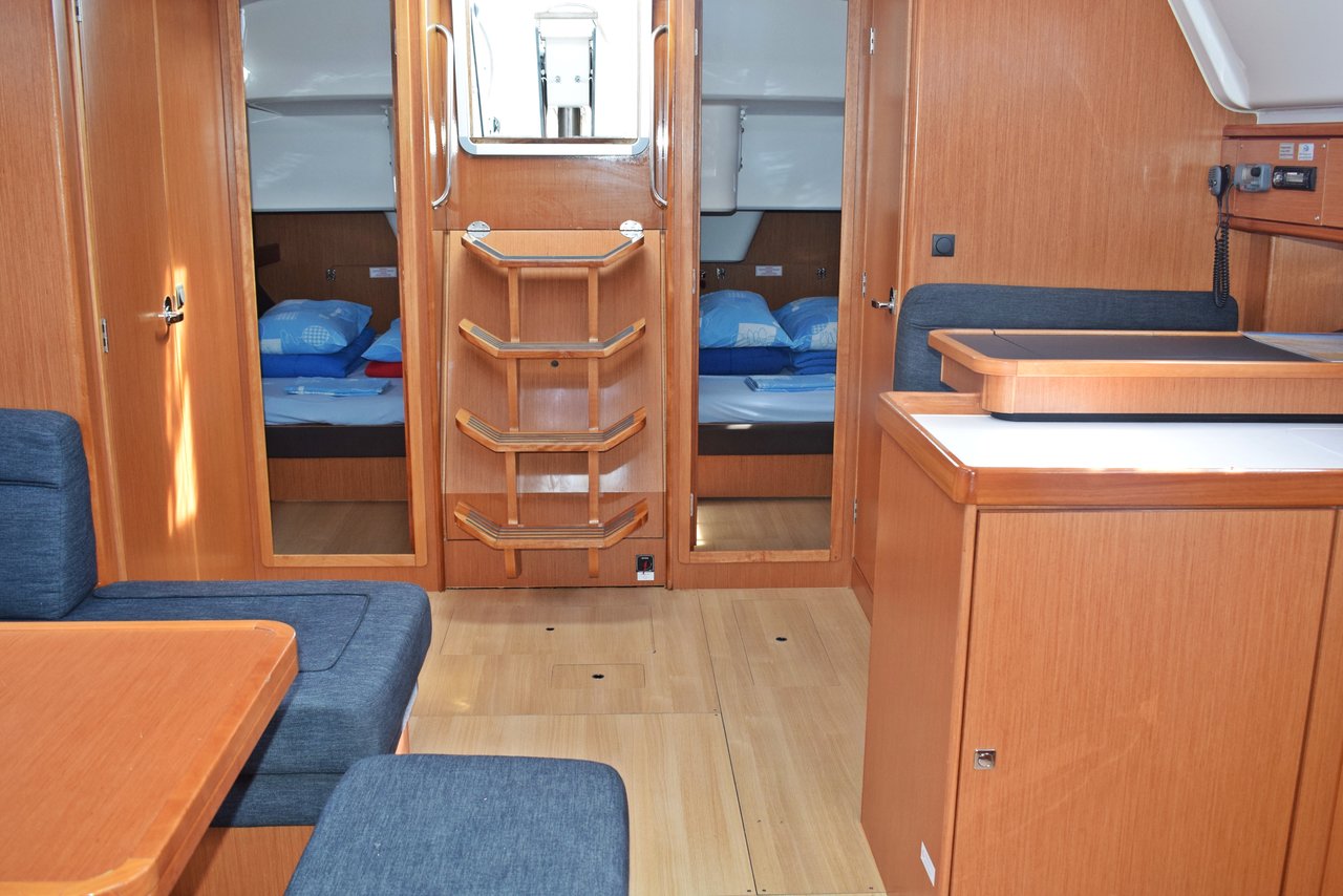 Photo #19 - Bavaria Cruiser 51 (Podkamenica) en Kastela - 43821