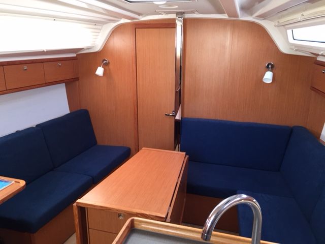 Photo #9 - Bavaria Cruiser 37 - 3 cab. (Marko) in Pula - 43831