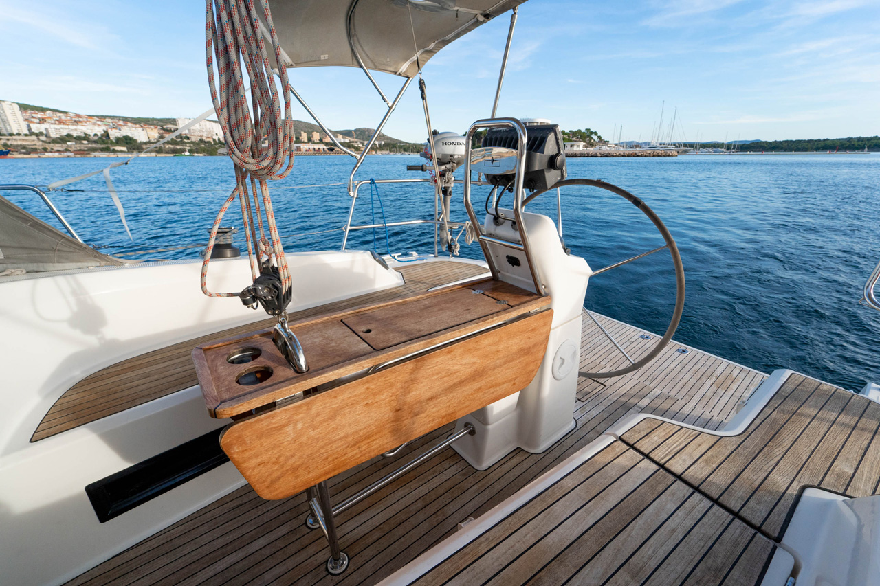 Photo #8 - Bavaria Cruiser 33 (Cleopatra) en Sibenik - 43832