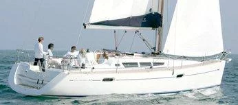 Sun Odyssey 42i (Winter Breeze)  - 3